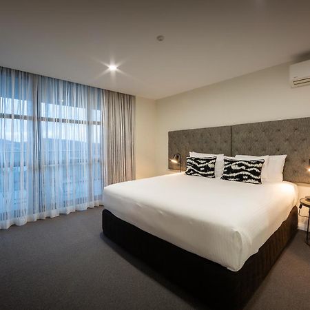 Avenue Hotel Canberra Esterno foto