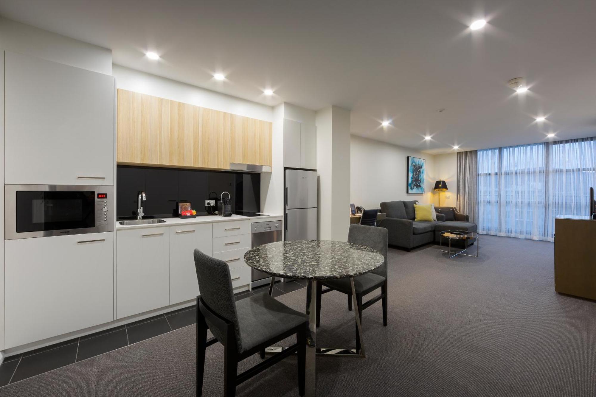 Avenue Hotel Canberra Esterno foto